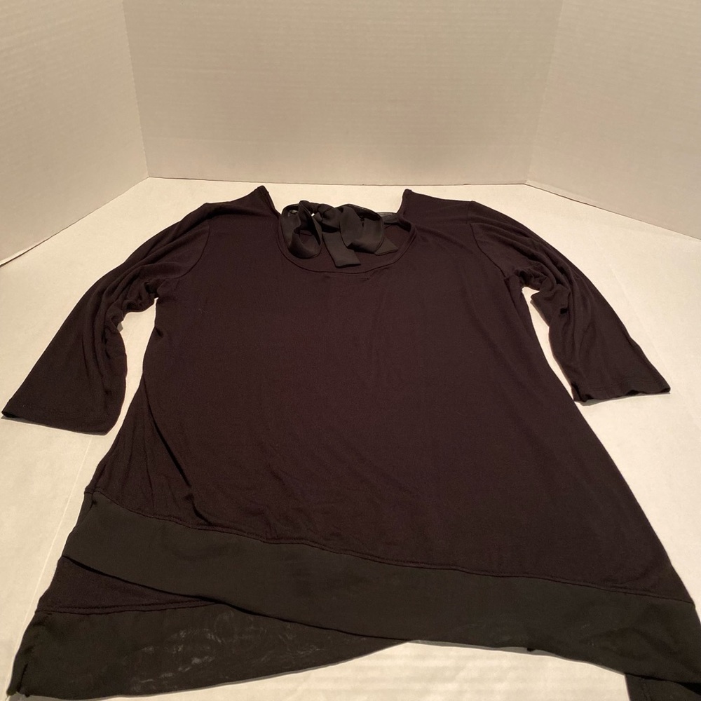 NWT Women’s Pebble & Stone Black 3/4 Sleeve Top Size Medium
